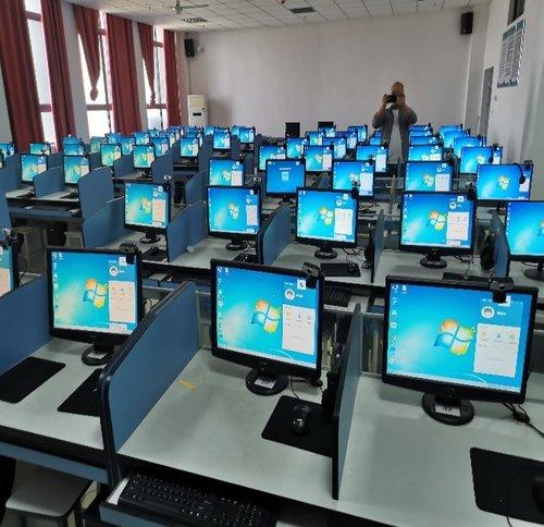 老舊機(jī)房“變身記” 西安鐵路職業(yè)技術(shù)學(xué)院的課程信息化改革之道